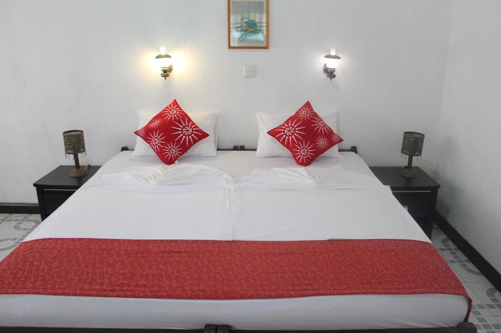 Hotel Thai Lanka Hikkaduwa Eksteriør billede