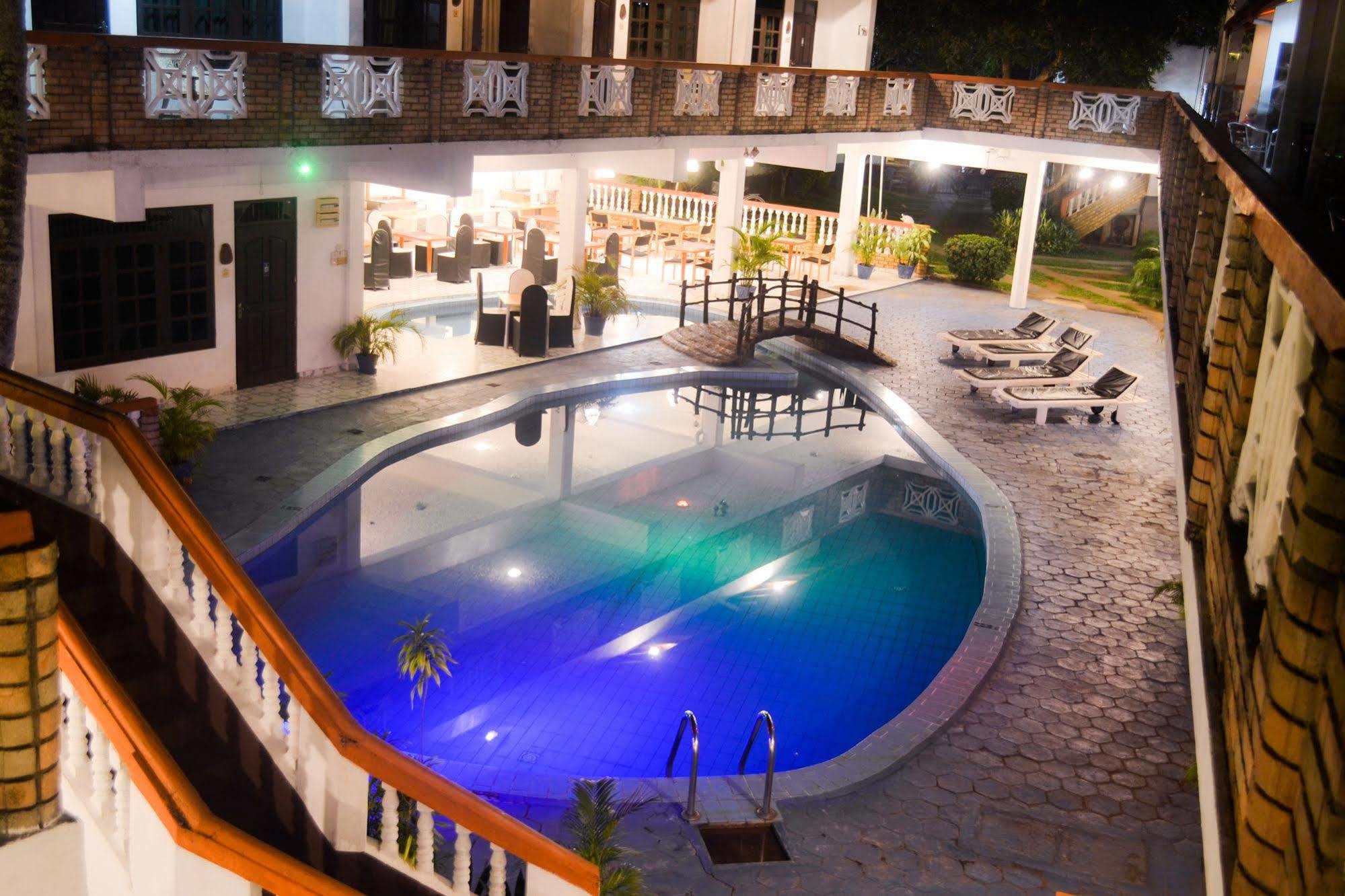 Hotel Thai Lanka Hikkaduwa Eksteriør billede